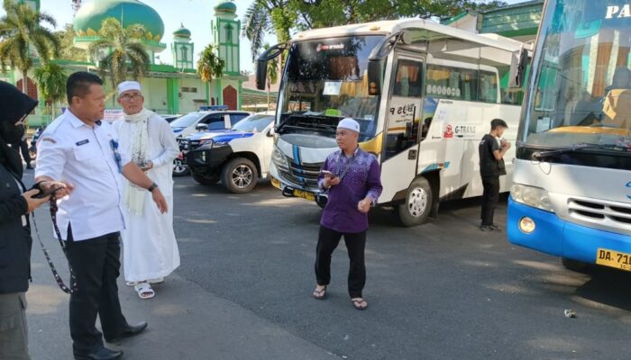 Jemaah Haji Asal Kapuas Tiba di Debarkasi Haji Banjarmasin