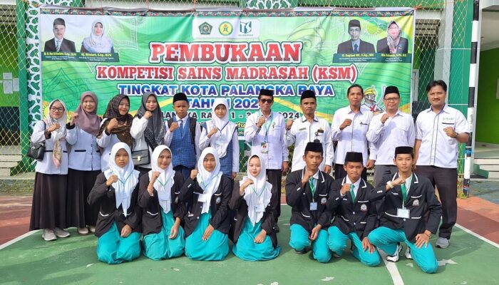 Hadiri Upacara Pembukaan, Peserta Didik MA dan MTs Raudhatul Jannah Siap Bersaing di KSM 2024