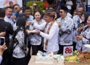 Peringati HGN 2025 di Palangka Raya, Gubernur Agustiar Sabran Tegaskan Komitmen Pemerintah Tingkatkan Mutu Guru di Kalteng