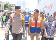 Gubernur dan Kapolda Kalteng Tinjau Pospam Pelabuhan Kumai, Pastikan Arus Mudik Berjalan Aman