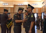 Kajati Kalteng Pimpin Pelantikan Dua Kajari Baru di Barito Utara dan Murung Raya