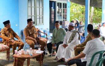 Bupati Barito Utara Takziah ke Rumah Duka Istri Eks Pj Bupati Murung Raya