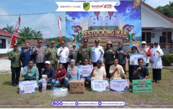 Restocking Benih Ikan di Trinsing Jadi Upaya Pulihkan Populasi Perairan Barito Utara