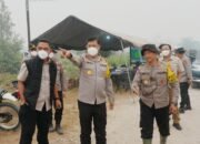 Api Padam di Permukaan, Polda Kalteng Basahi Lahan Gambut dengan X-Fire